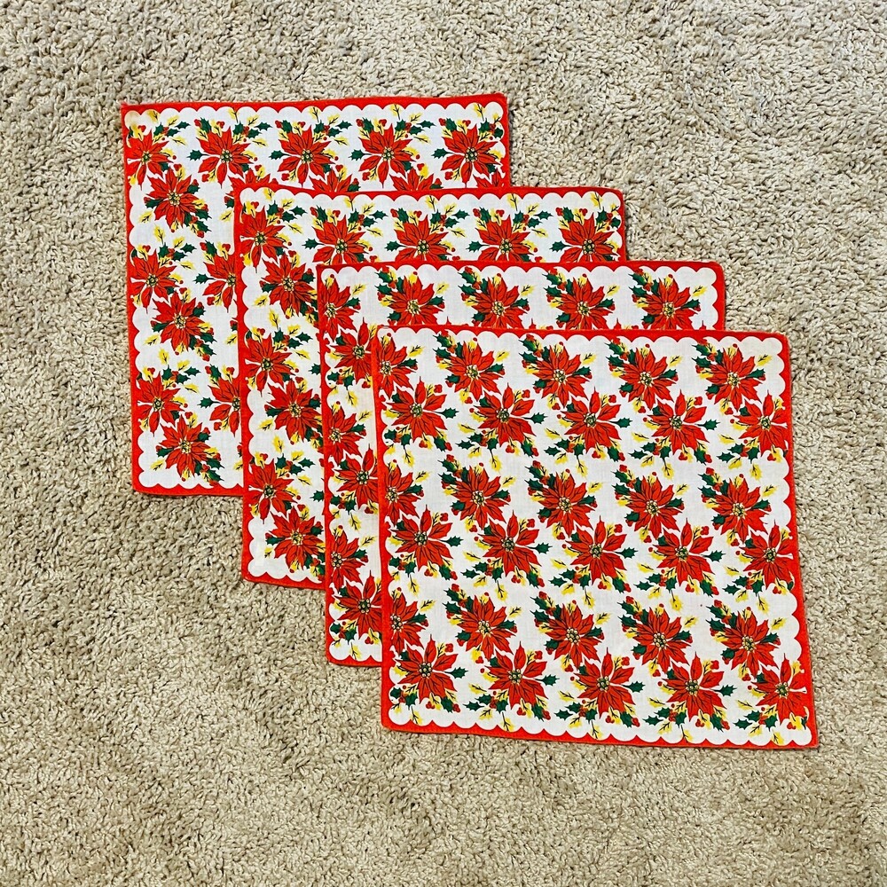 Set of 4 Vintage Poinsettia Holiday Christmas Cotton Napkins 60s
